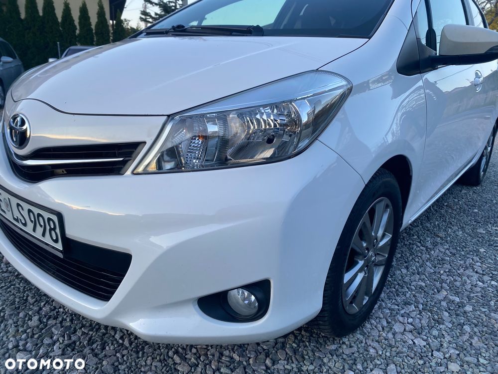 Toyota Yaris 1.33 VVT-i Edition 2014 - 9