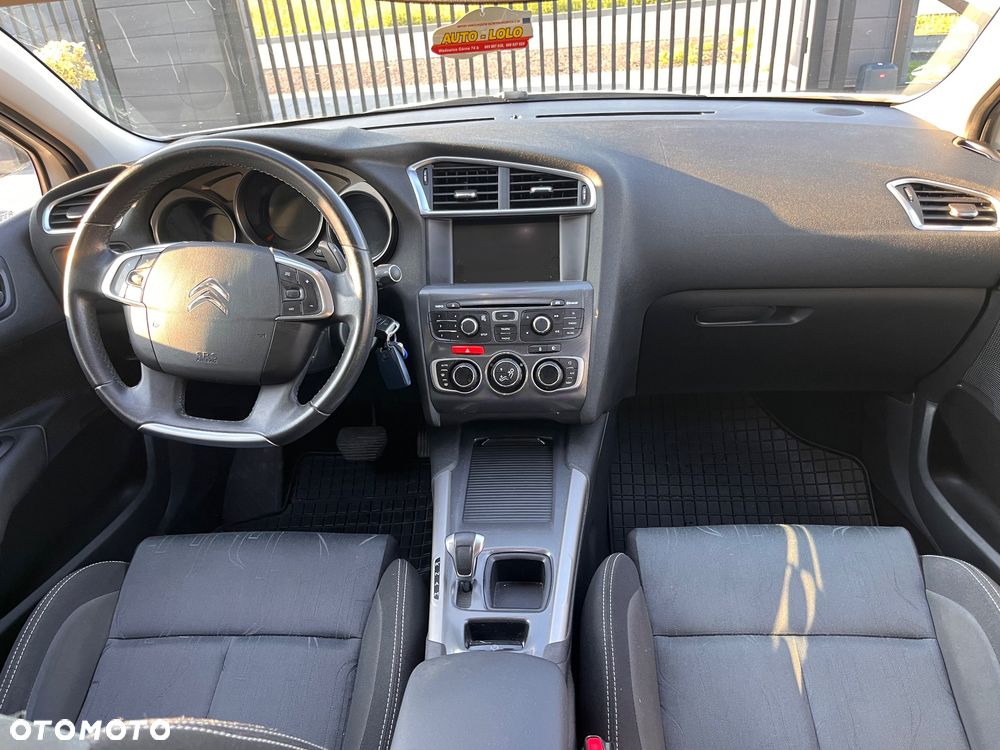 Citroën C4 e-HDi 110 EGS6 Stop/Start System Selection - 7