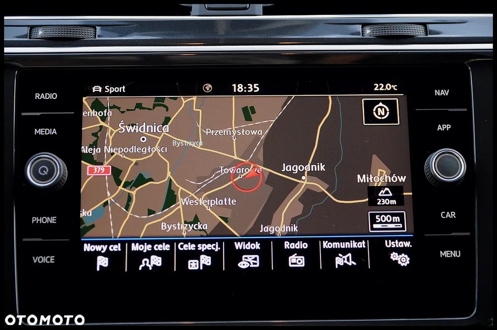 Volkswagen Tiguan 2.0 TDI SCR DSG R-Line - 29