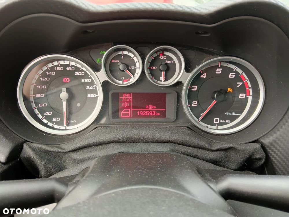 *ALFA ROMEO MITO* Samochód na części - 6