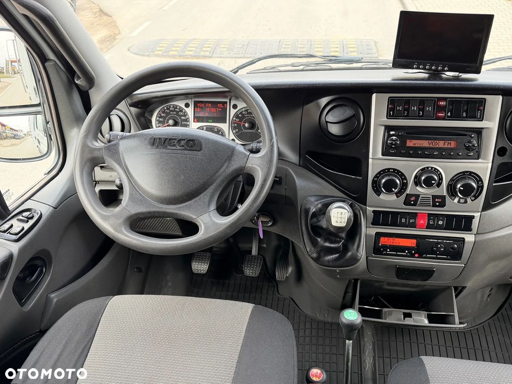 Iveco DAILY 55S17DW  4X4 SALON PL  1 WŁAŚCICIEL 100% BEZWYPADKOWE DOKA  7-OS - 22