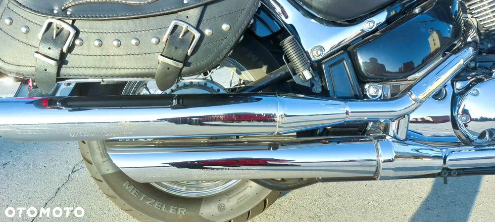 Suzuki VL 800 Volusia - Boulevard C50 - 16