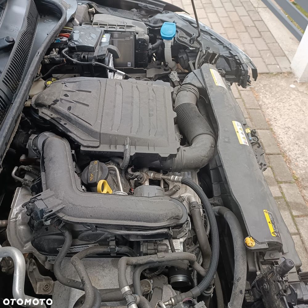 Volkswagen Polo - 9