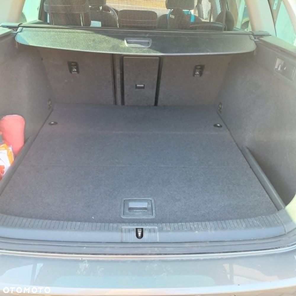 Volkswagen Golf 2.0 BlueTDI DSG Cup - 10