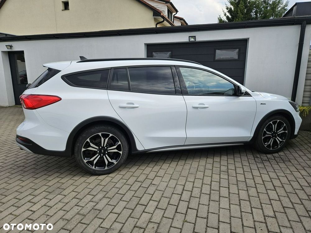 Ford Focus 2.0 EcoBlue Active - 4