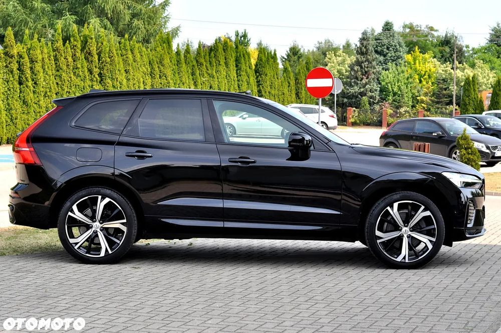 Volvo XC 60 B5 D AWD Ultimate Dark - 15
