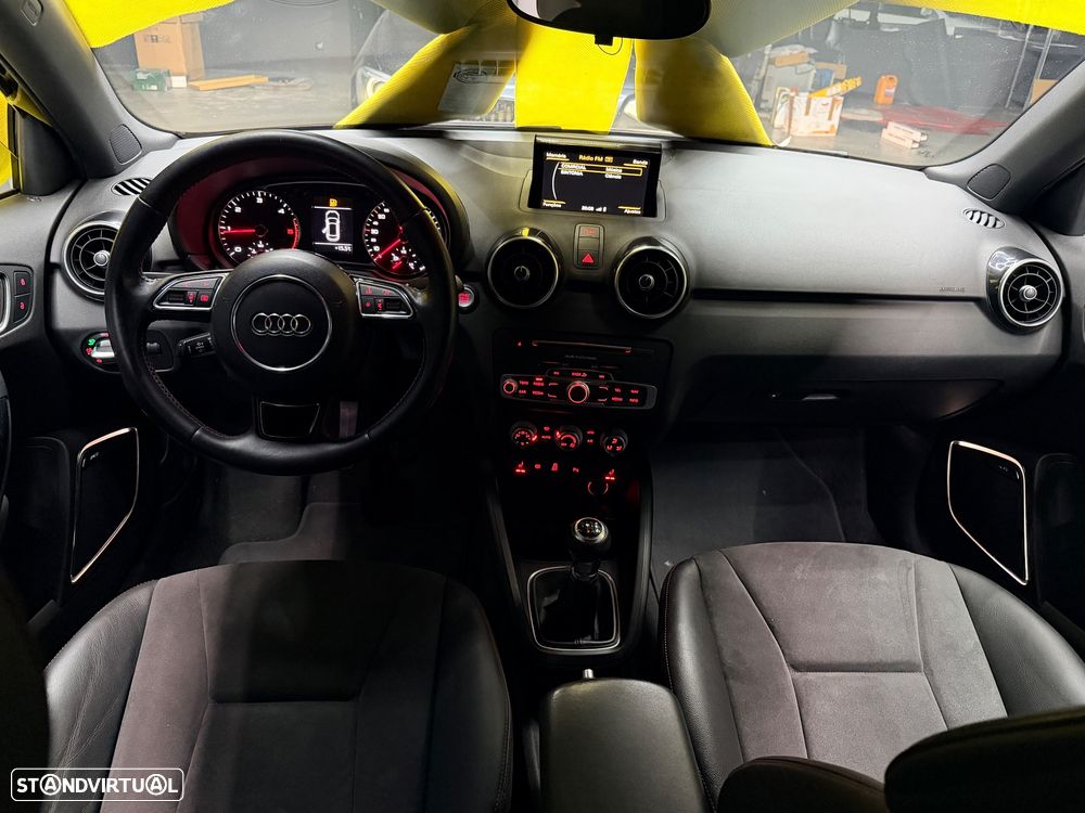 Audi A1 Sportback 1.6 TDI S-line - 8