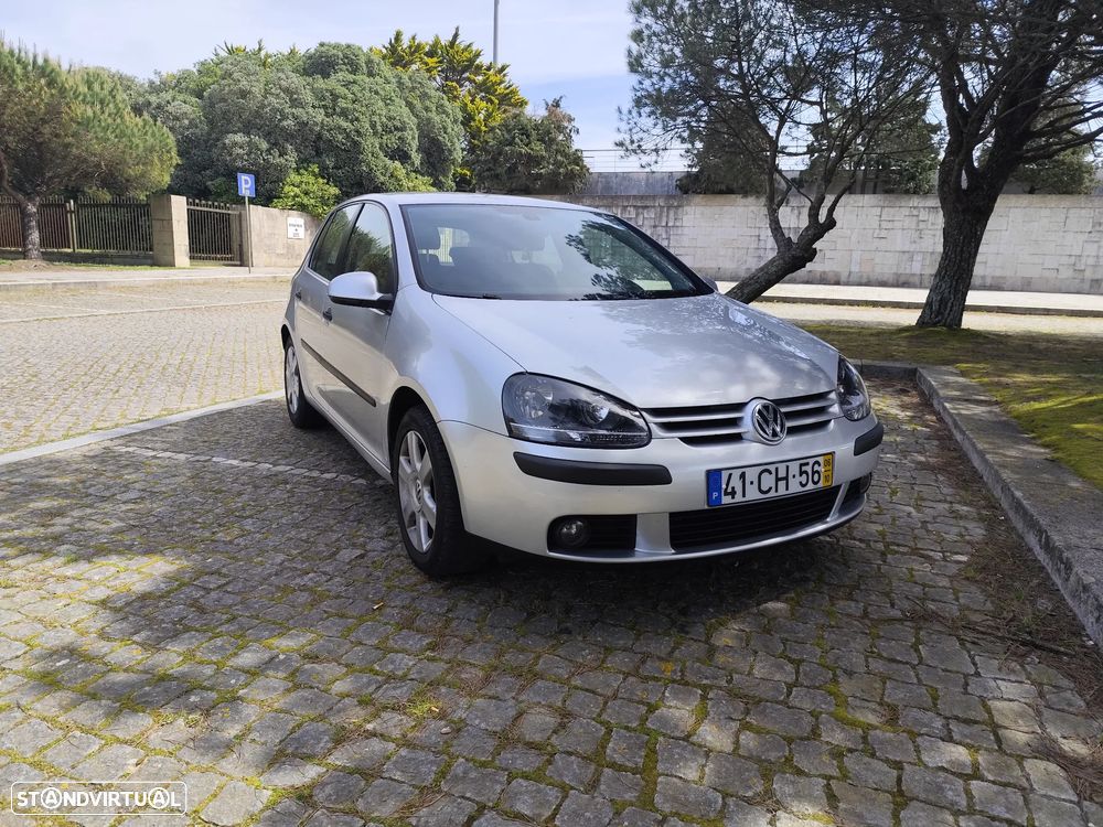 VW Golf 1.9 TDi Confortline DSG - 4