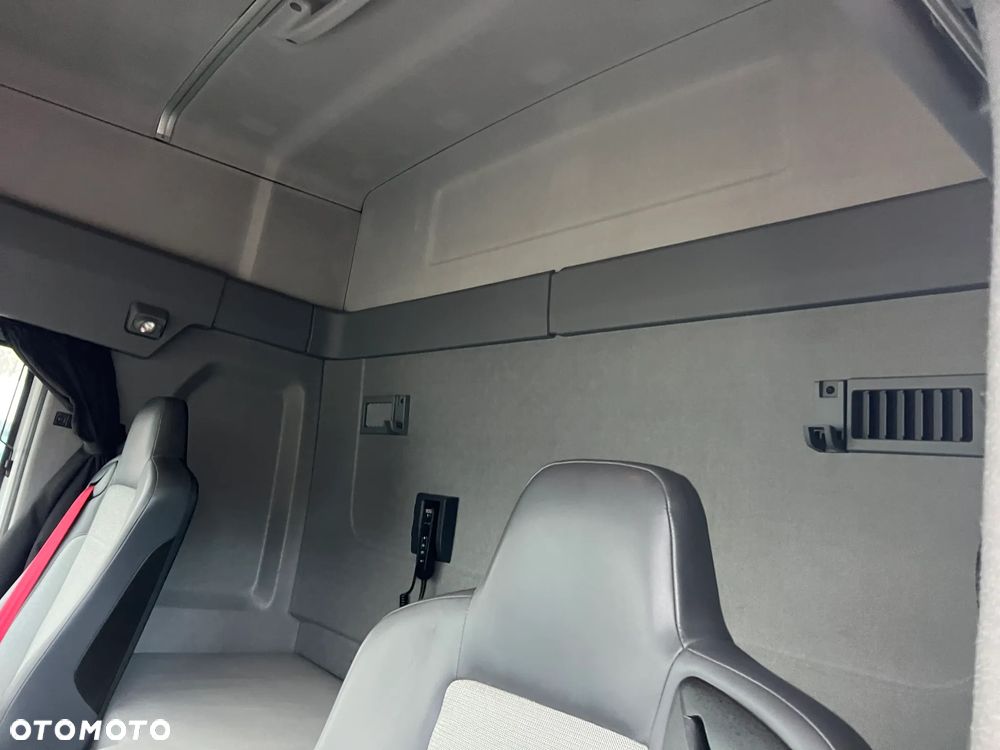 Renault GAMA T 440 13 L MOTOR - 17