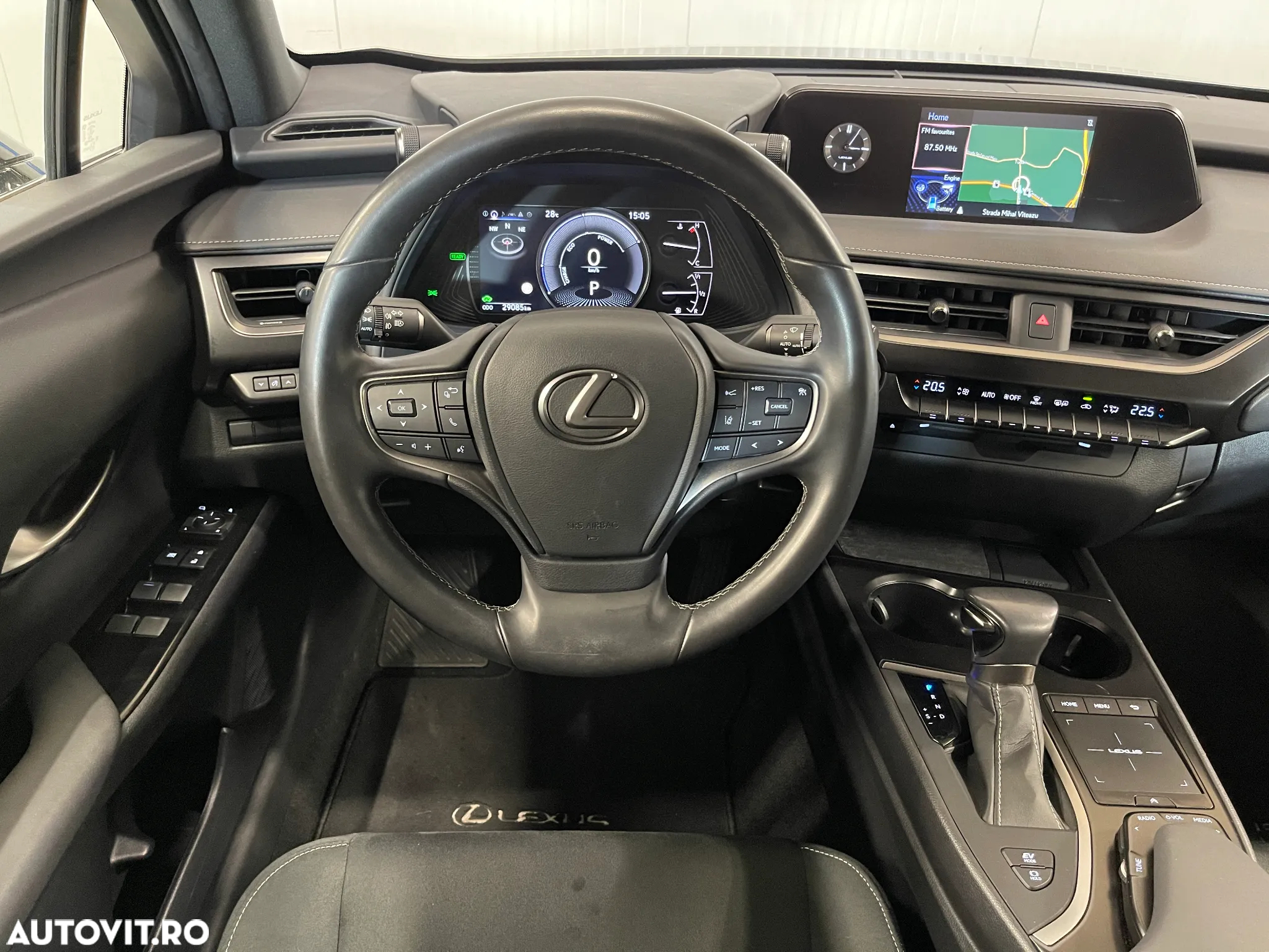 Lexus UX 250h 2.0L HEV 20H- (178 HP) 4X2 CVT Business - 6