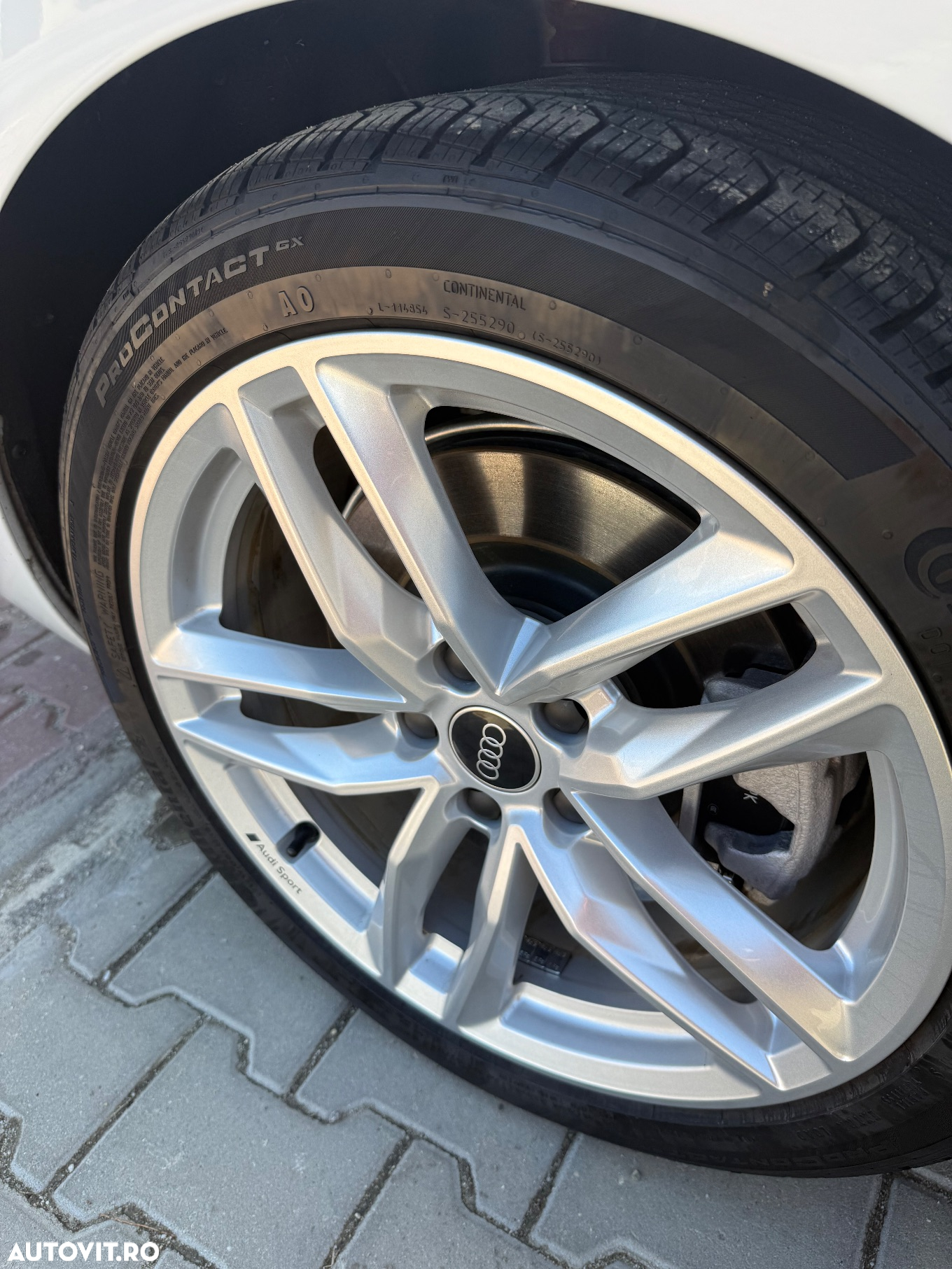 Audi A4 Avant 45 TFSI quattro S tronic S line - 11