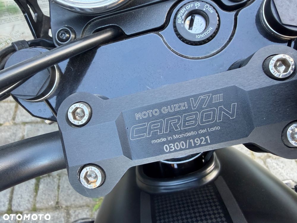Moto Guzzi V7 - 7