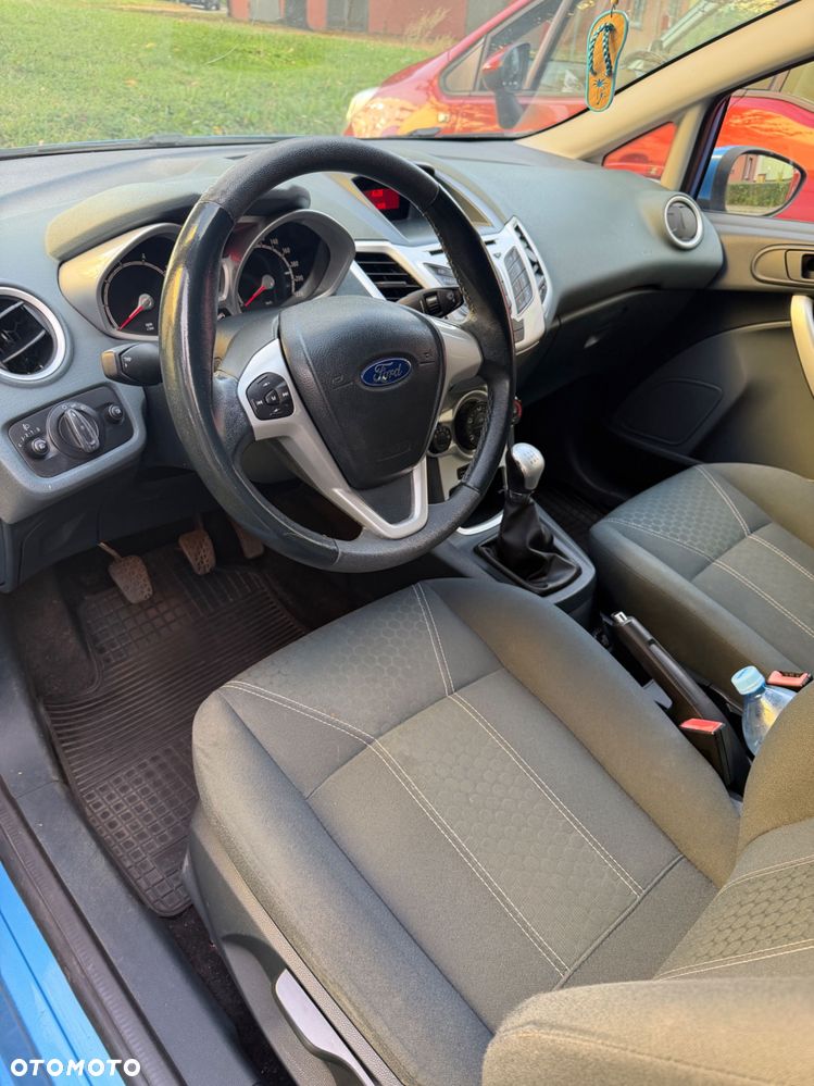 Ford Fiesta - 4