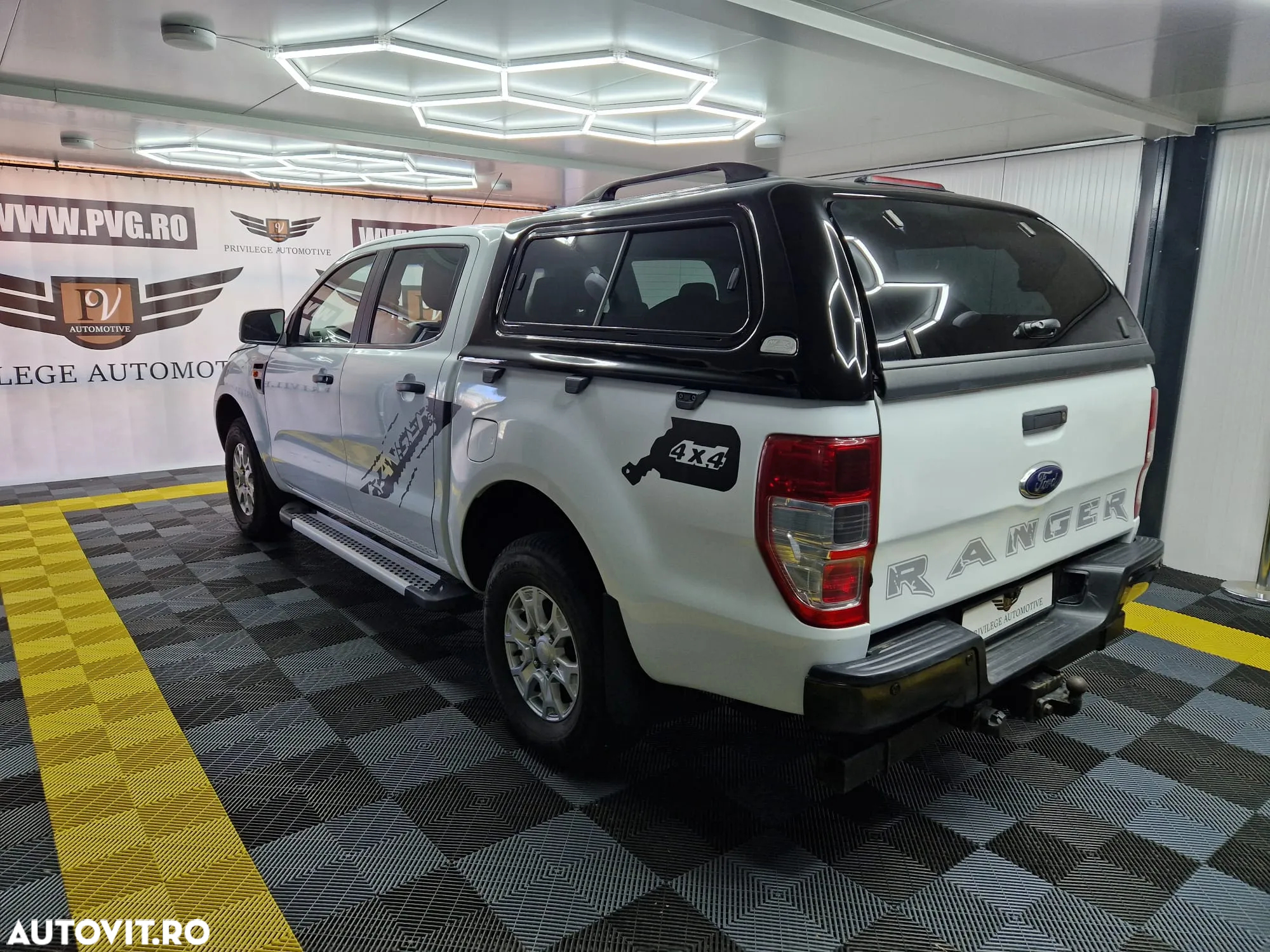 Ford Ranger Pick-Up 4x4 Cabina Dubla XLT - 6