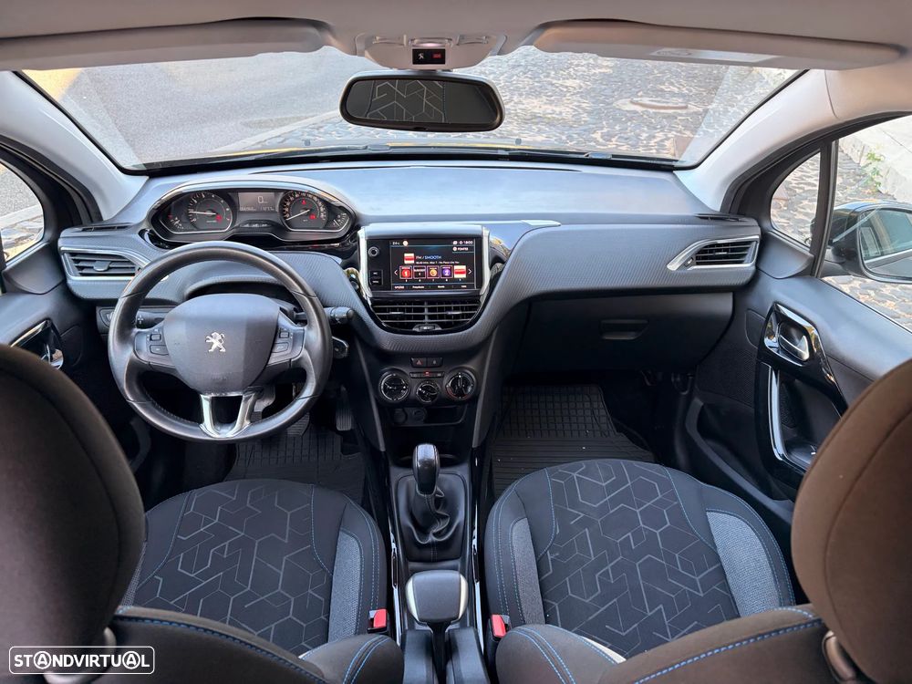 Peugeot 2008 - 18