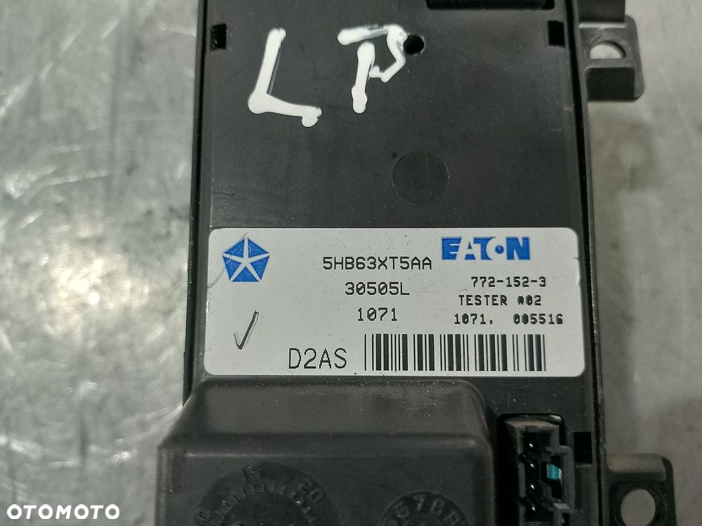 PRZEŁĄCZNIK SZYB LUSTEREK JEEP GRAND CHEROKEE WJ 30505L  5HB63XT5AA 3.1 TD - 6