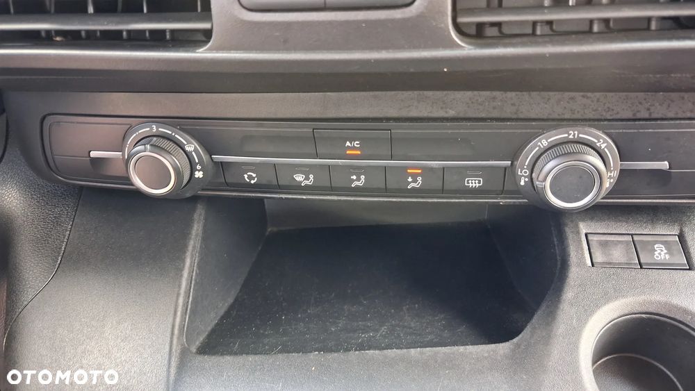 Opel Combo 1.5 CDTI Enjoy S&S - 23