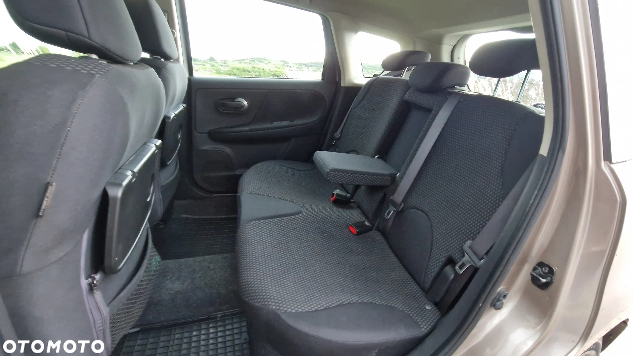 Nissan Note 1.4 Acenta EU5 - 7