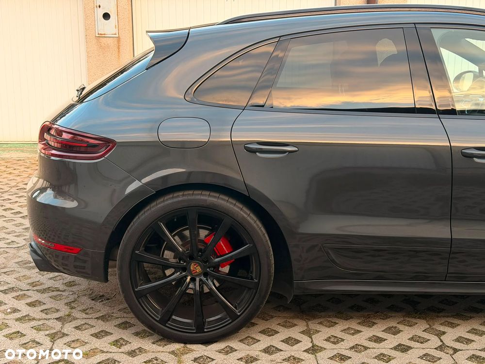 Porsche Macan GTS PDK - 8