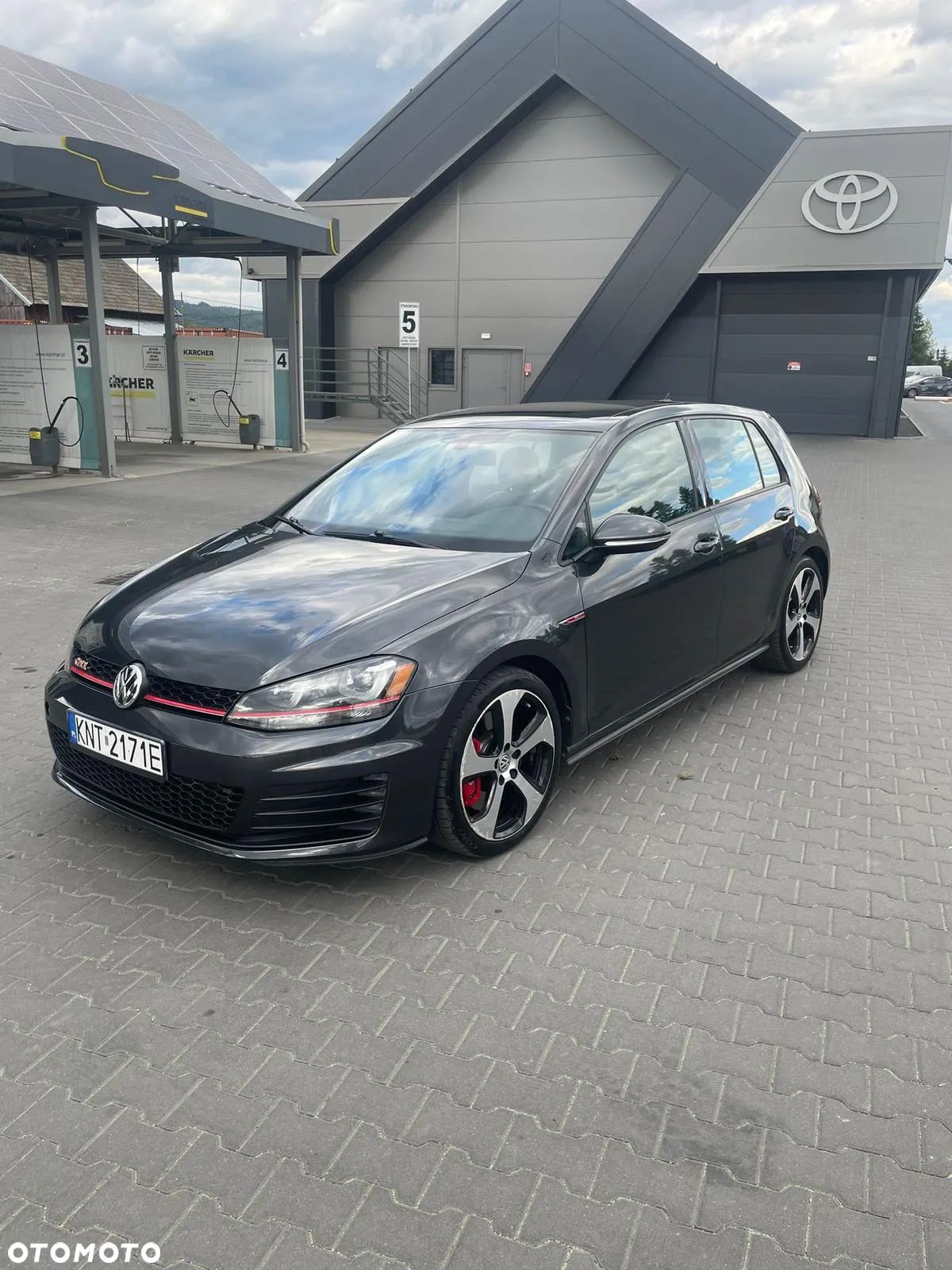 Volkswagen Golf VIII 2.0 TSI GTI DSG - 1