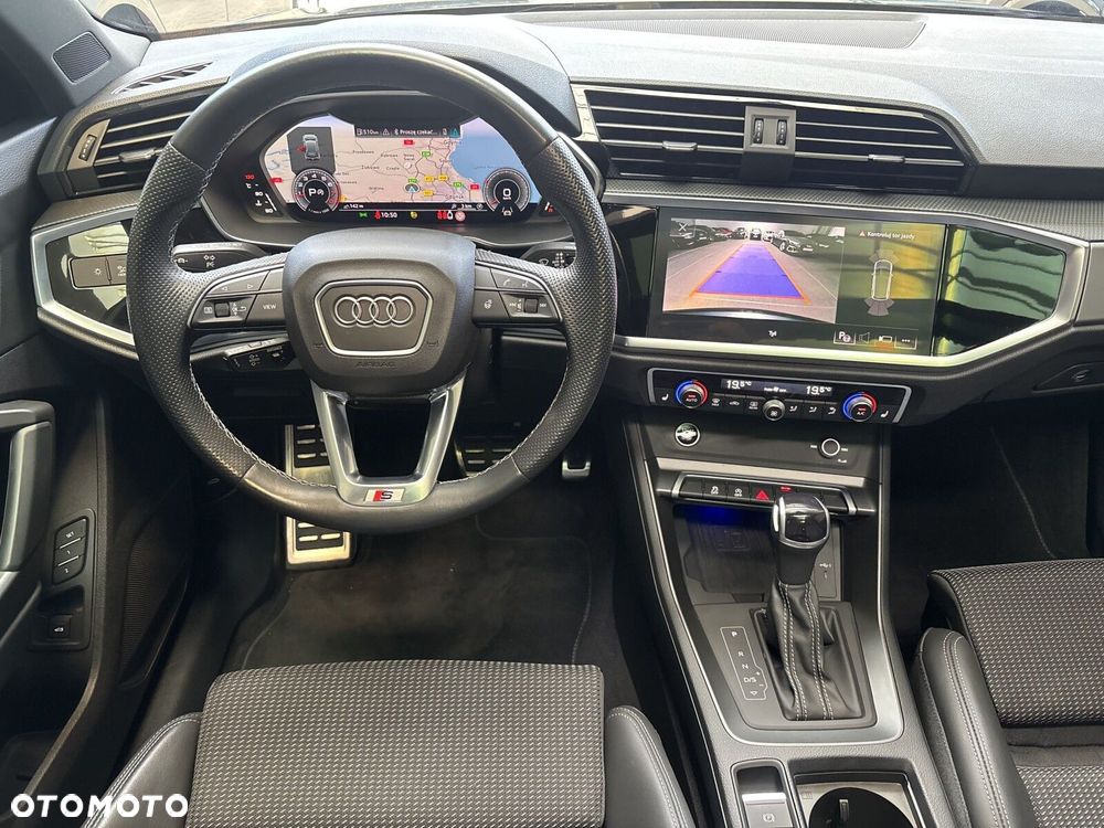 Audi Q3 - 11