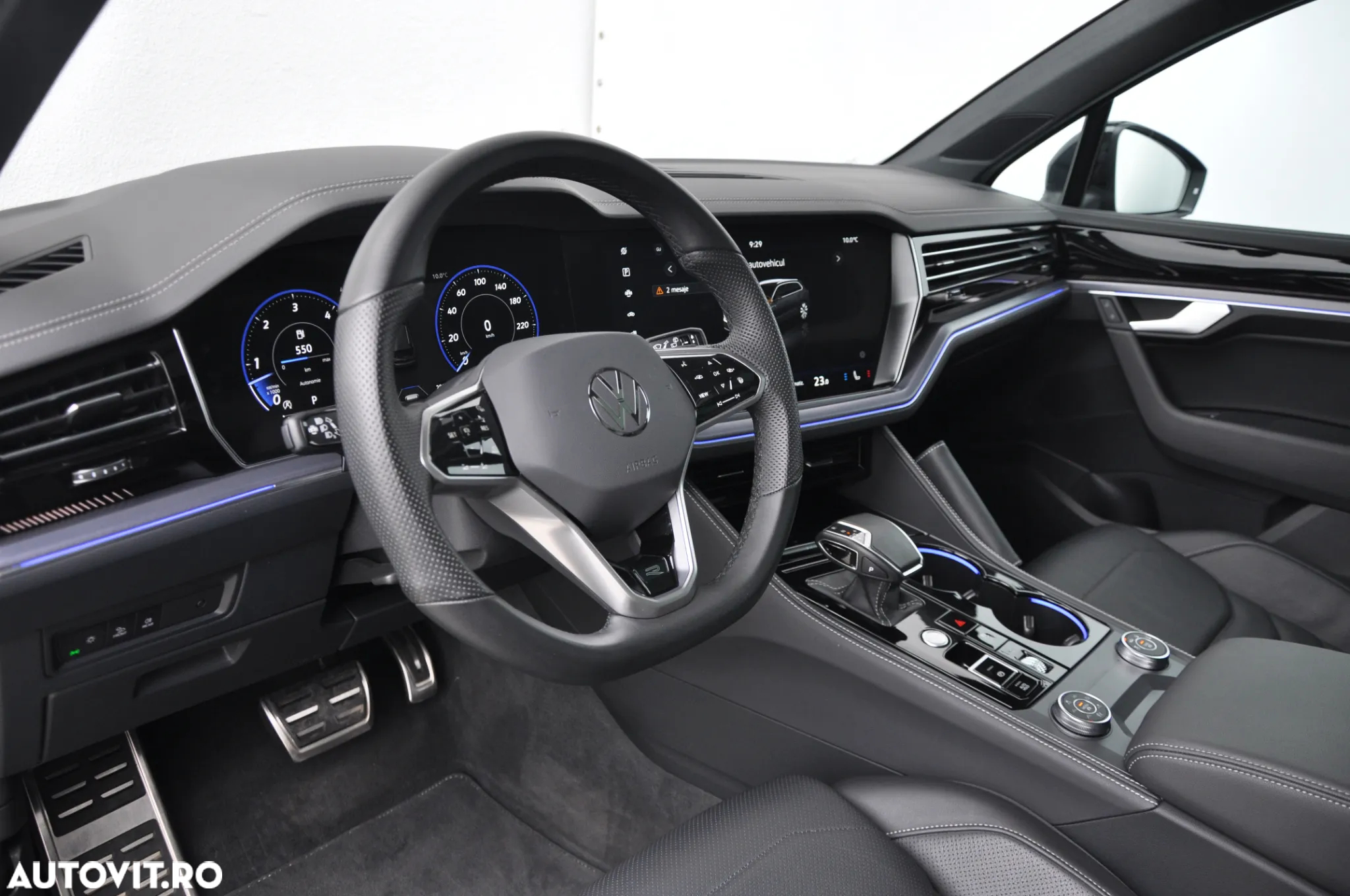 Volkswagen Touareg V6 TDI 4MOTION R-Line - 18