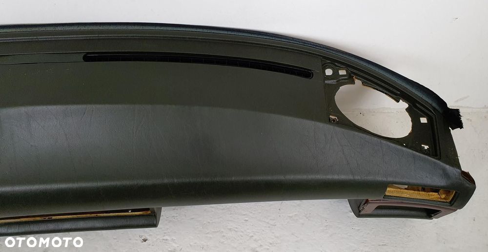 DESKA ROZDZIELCZA KONSOLA MERCEDES W126 EUROPA - 2