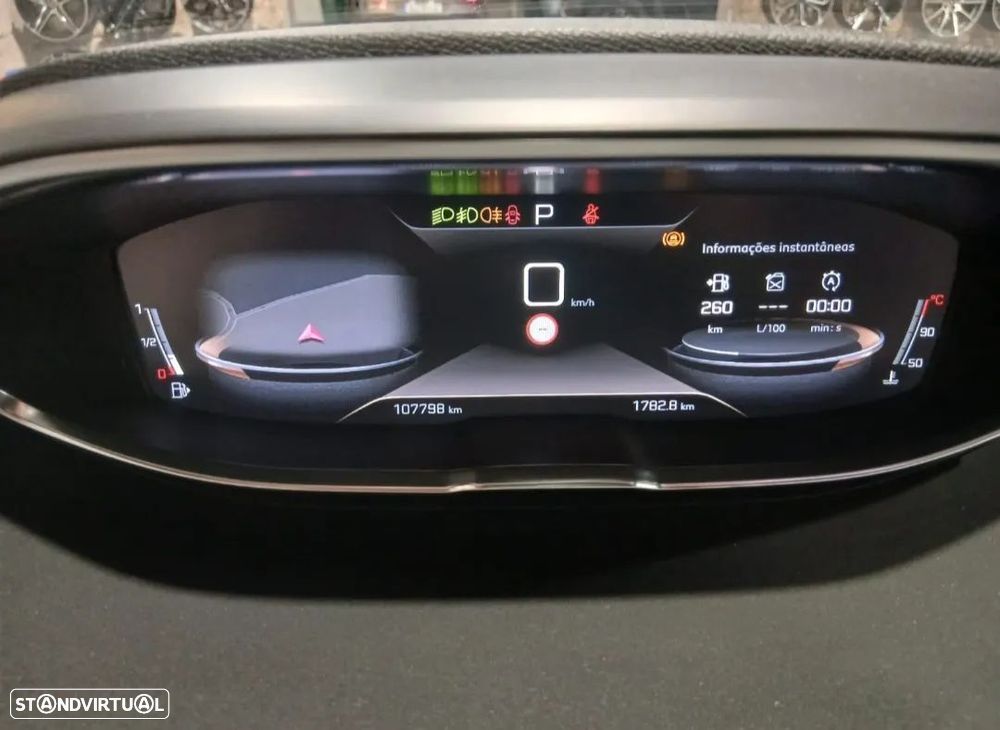 Peugeot 5008 1.5 BlueHDi GT Line EAT8 - 17