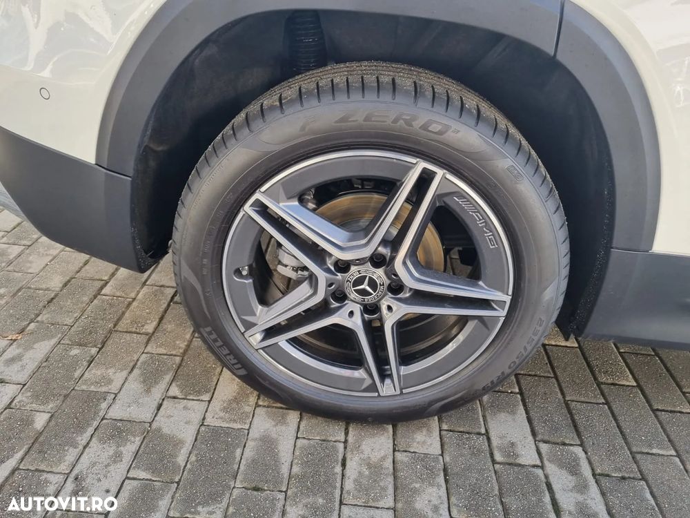 Mercedes-Benz GLB 200 d 4MATIC Aut. - 23