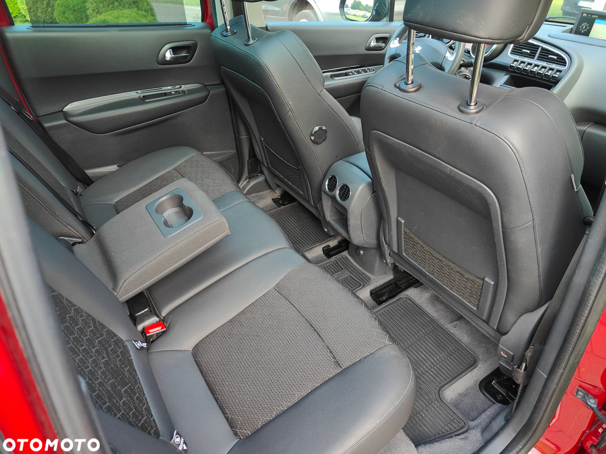 Peugeot 3008 HDi FAP 150 Allure - 17