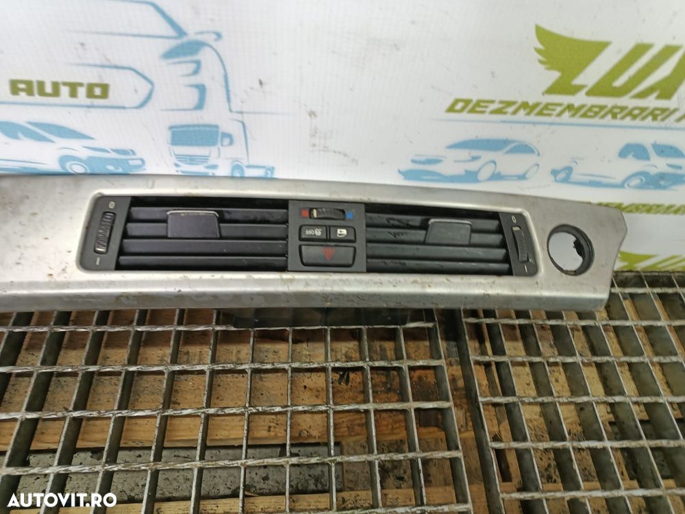 Ornament bord grila ventilatie BMW Seria 3 E91 (facelift)  [din 2008 - 2