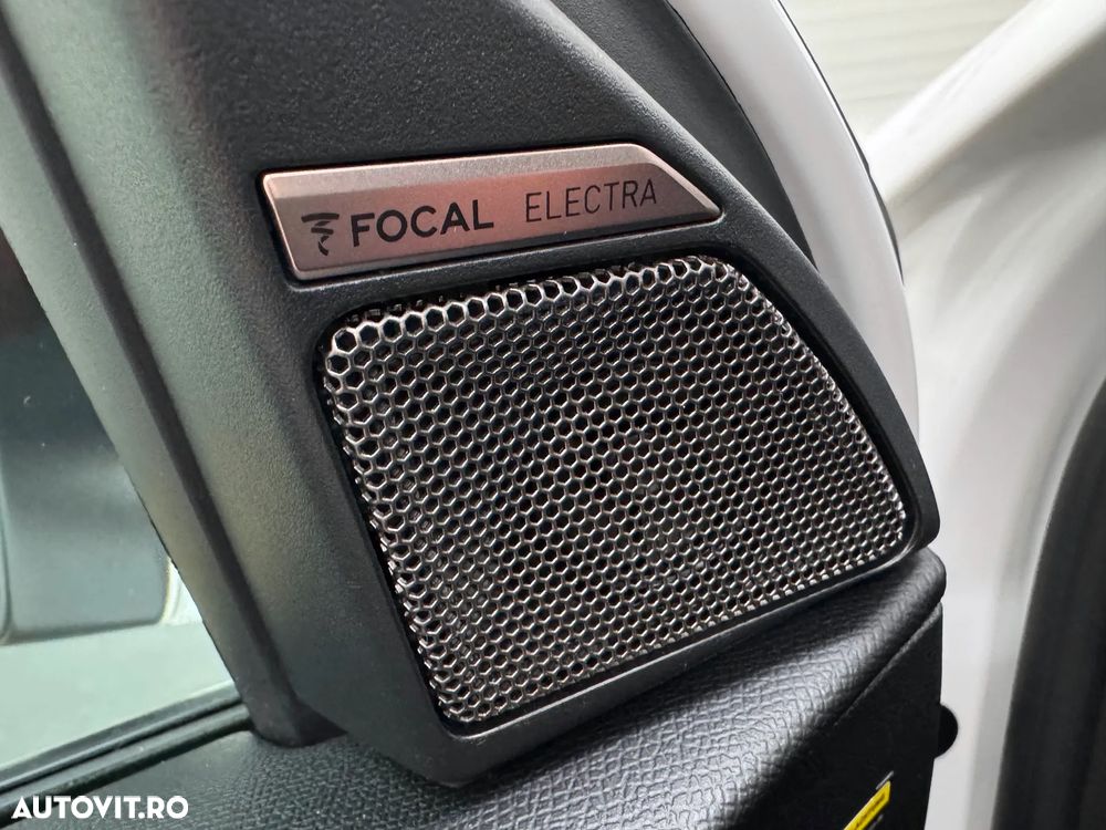 DS Automobiles DS 7 Crossback PERFORMANCE LINE - 29