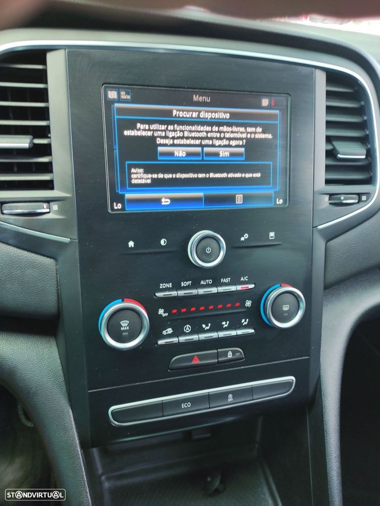 Renault Mégane 1.5 Blue dCi Limited - 14