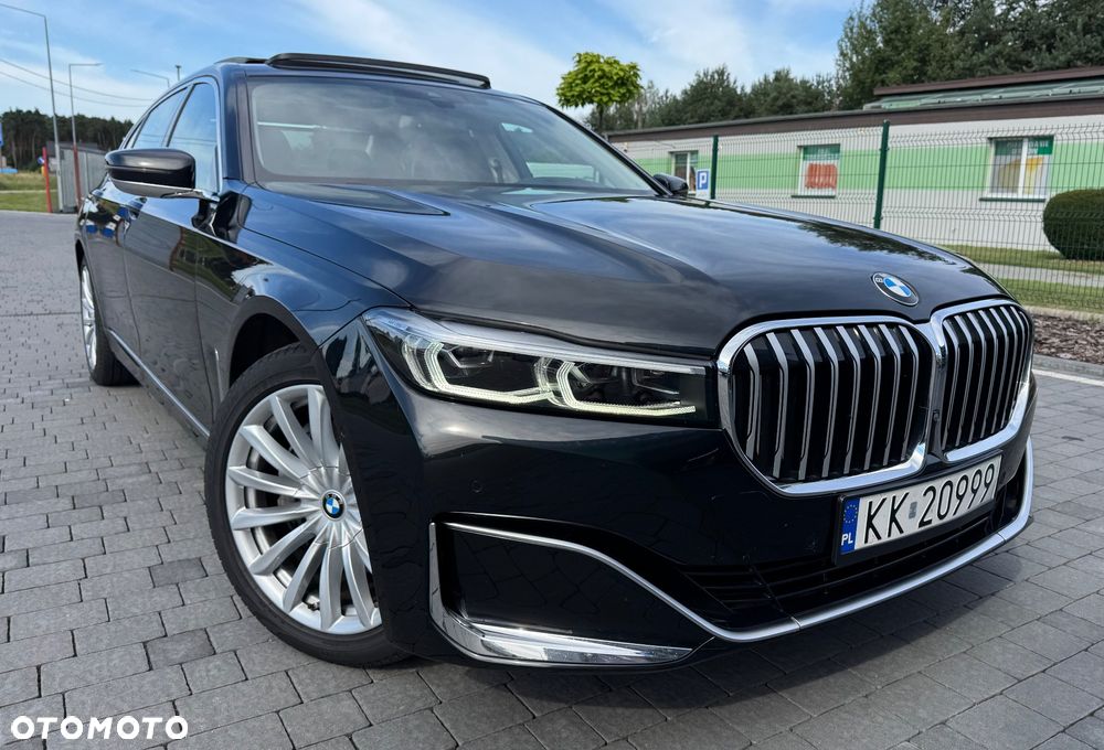 BMW Seria 7 740Li - 5