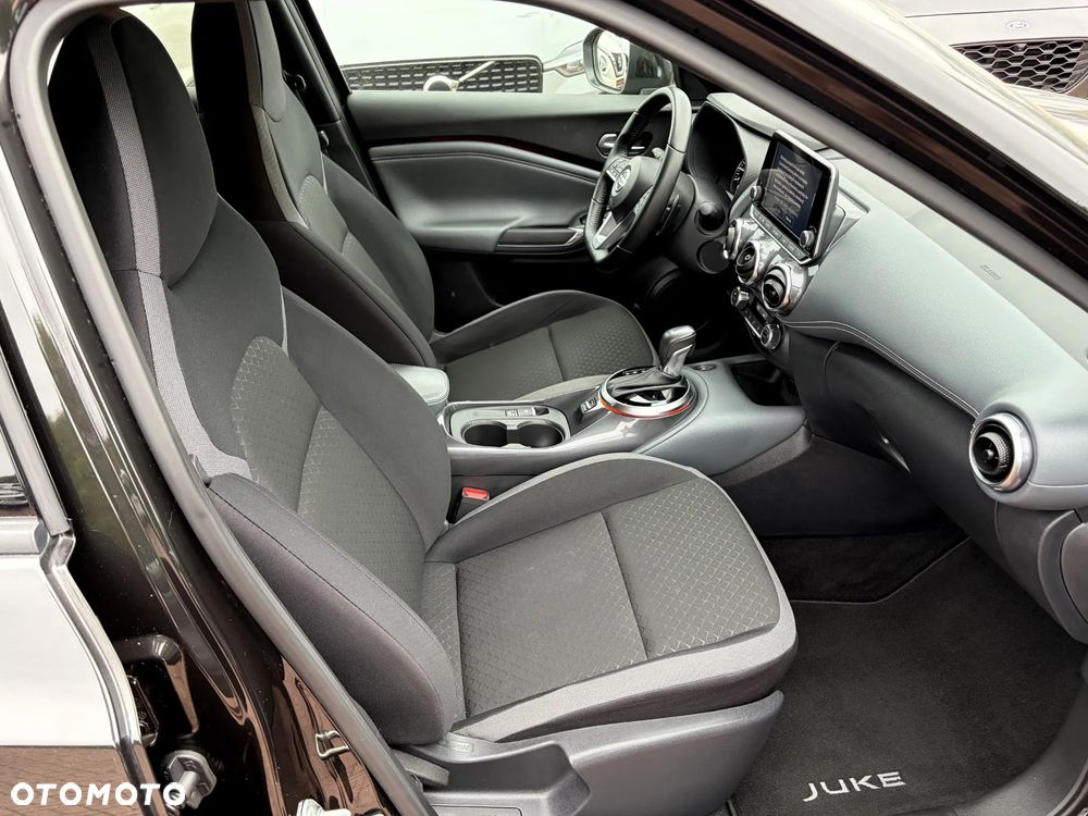 Nissan Juke DIG-T 117 DCT N-Connecta - 16