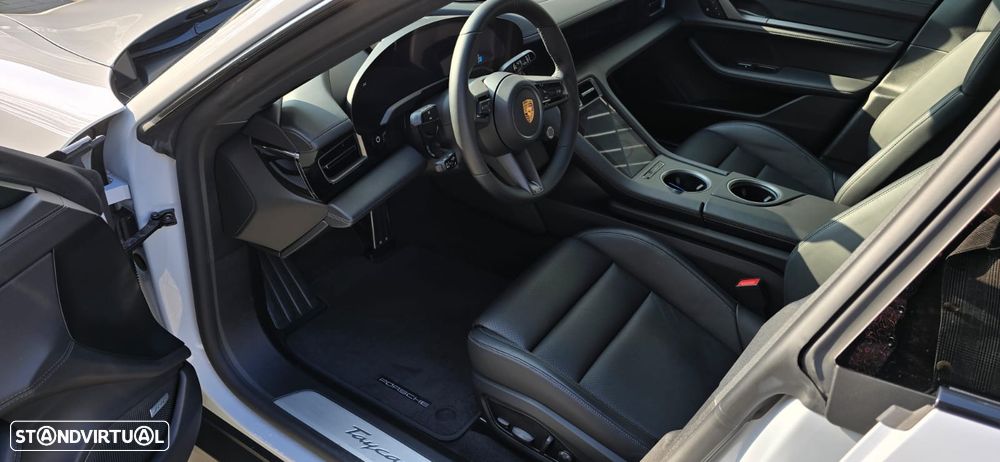 Porsche Taycan Bateria Performance Plus - 13