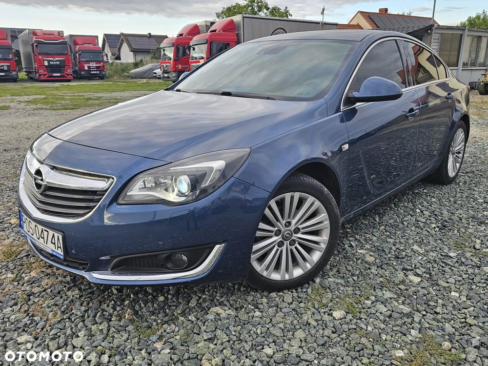 Opel Insignia - 1