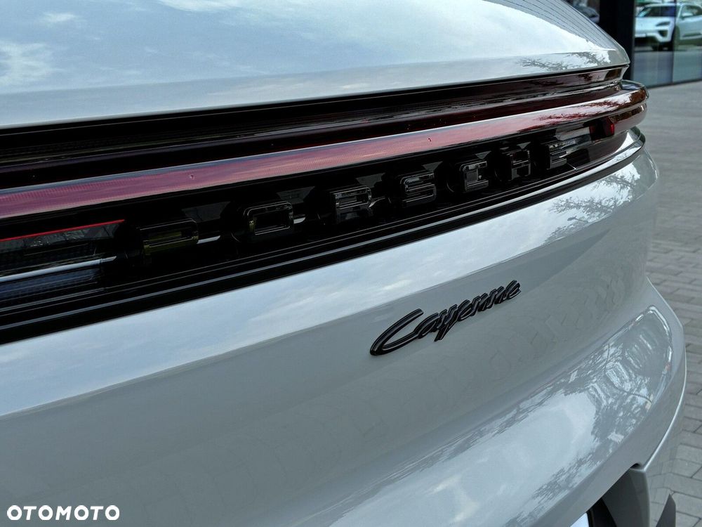 Porsche Cayenne - 14
