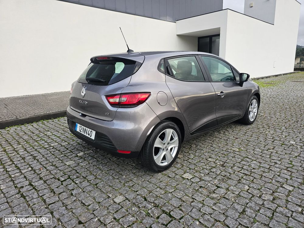Renault Clio 1.5 dCi Dynamique S - 6