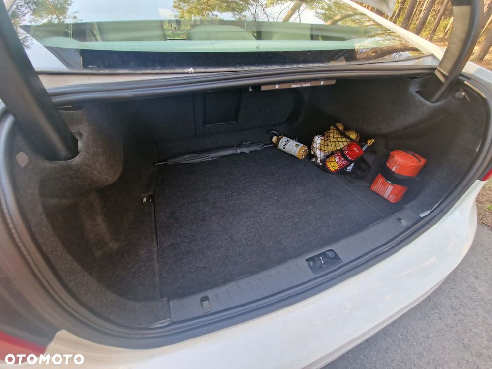 Volvo S60 - 17