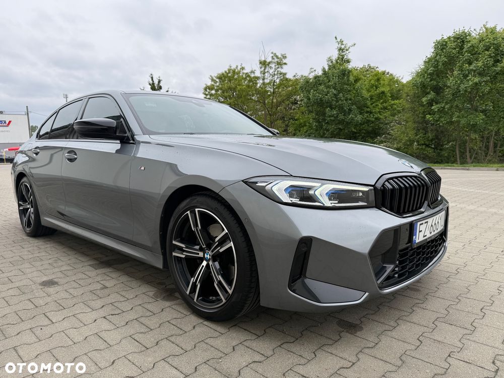 BMW Seria 3 320i - 4