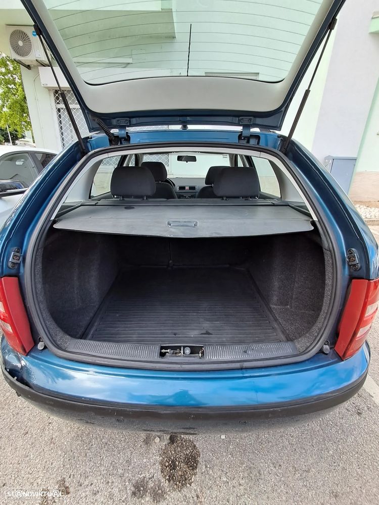Skoda Fabia Break 1.4 Comfort - 6