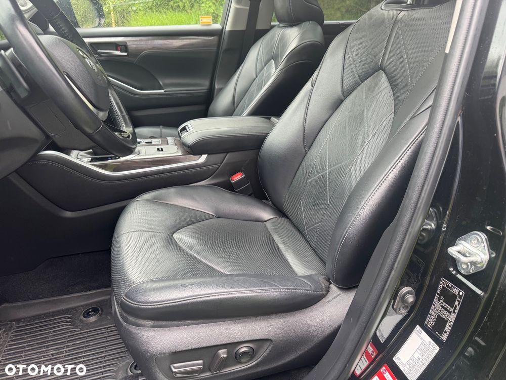 Toyota Highlander 2.5 Hybrid Executive - 14