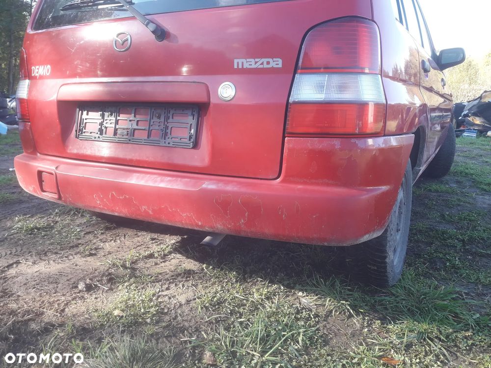 Mazda Demio 97-Klapa Zderzak tylny szybapas  lampa belka Kolor SU - 10