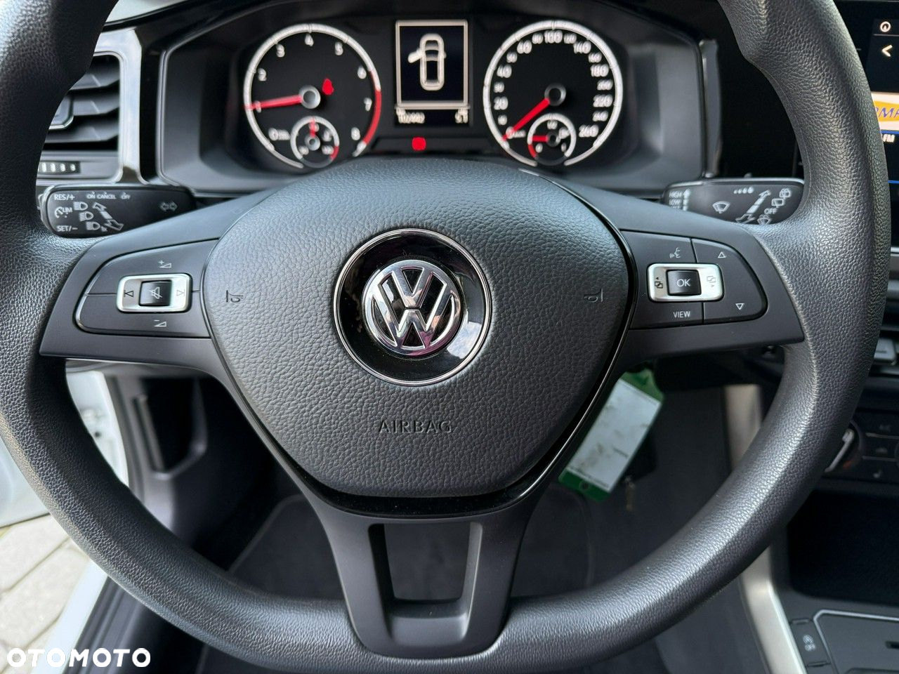 Volkswagen Polo 1.0 Comfortline - 12
