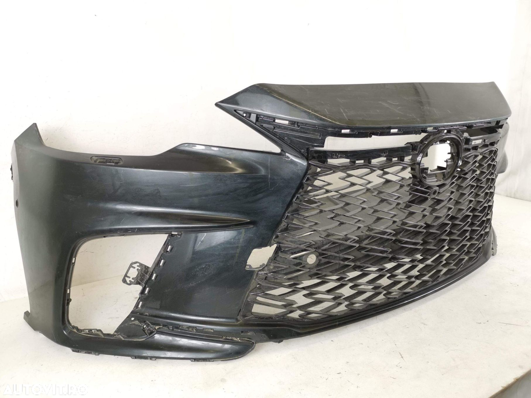 Bara Fata Cu Grila Centrala Lexus  RX 5 [2022 - 2024] V-Sport Original - 3