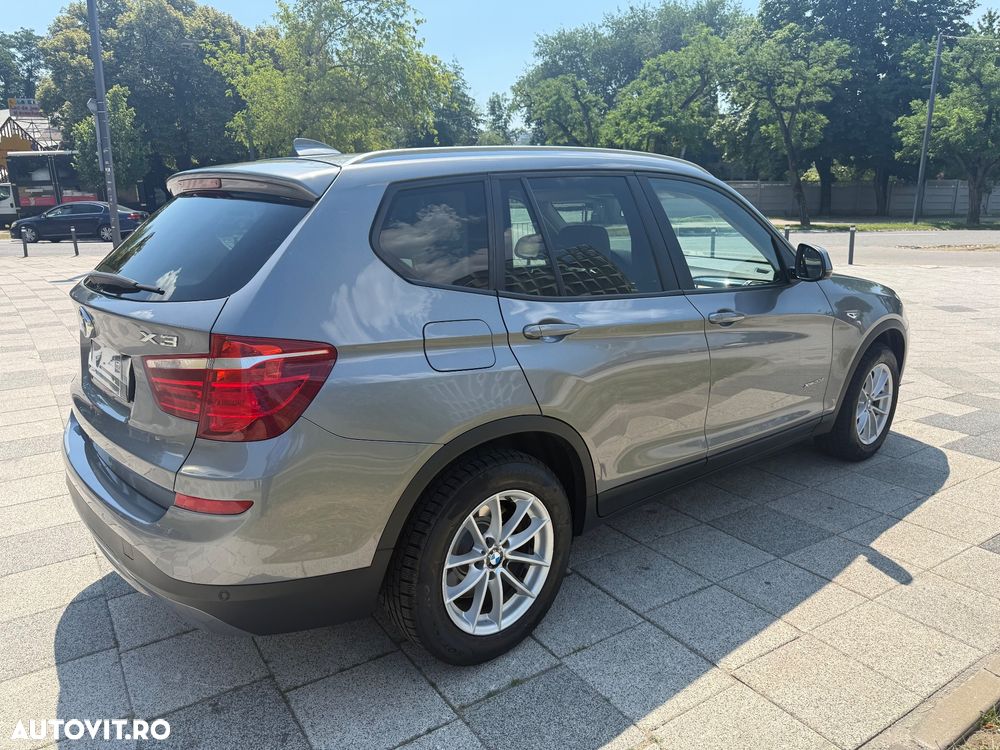 BMW X3 xDrive20d AT xLine - 3