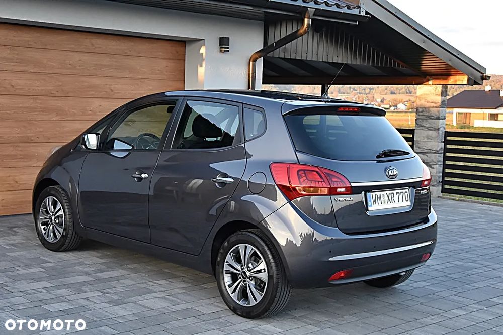 Kia Venga 1.4 CVVT Dream Team Edition - 11