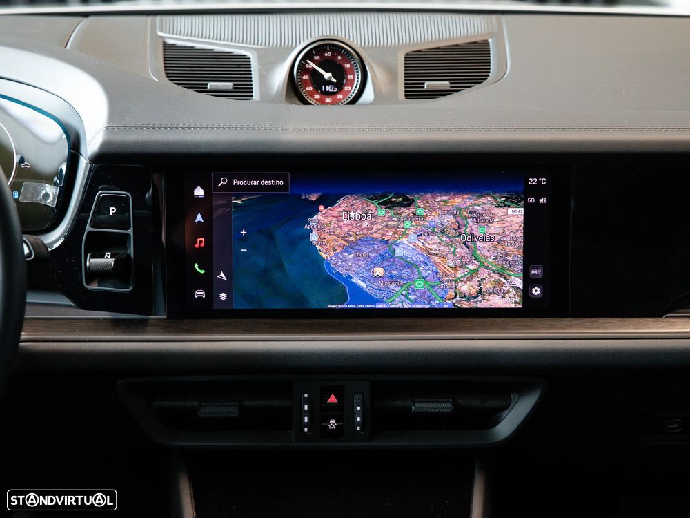 Porsche Cayenne Coupé E-Hybrid Black Edition - 32