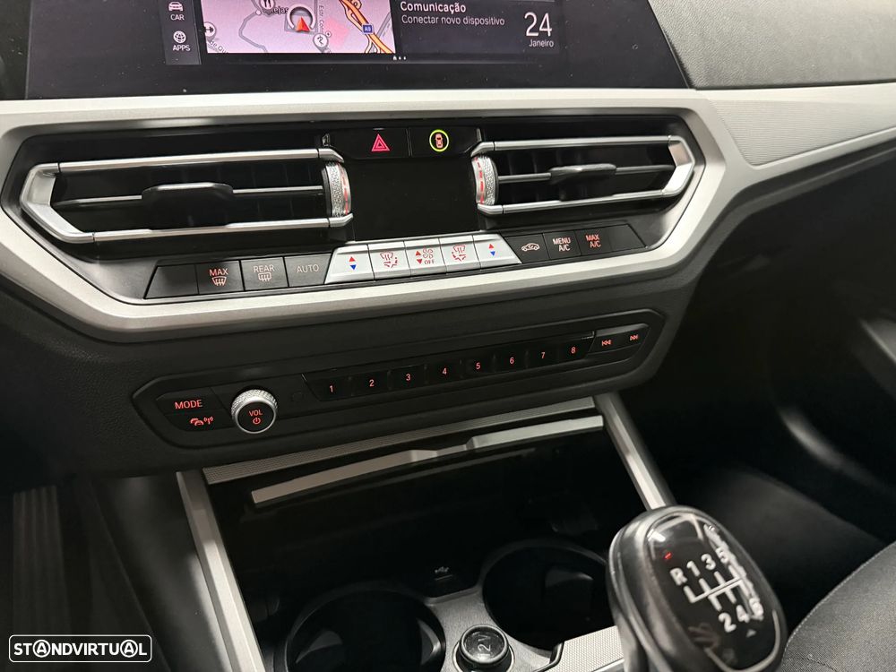 BMW 318 d Advantage - 25